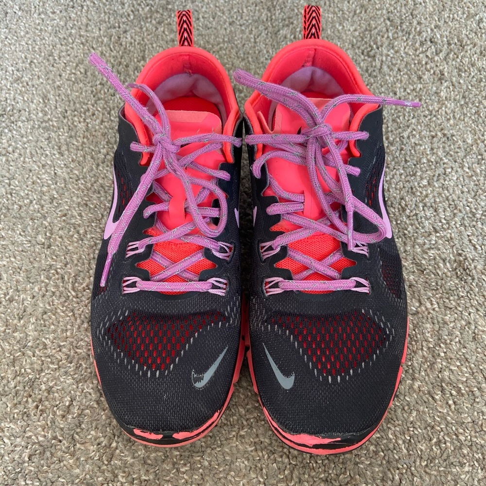 Nike Free 5.0 Running Shoe Light & Comfortable ☁️! Price drop ⬇️